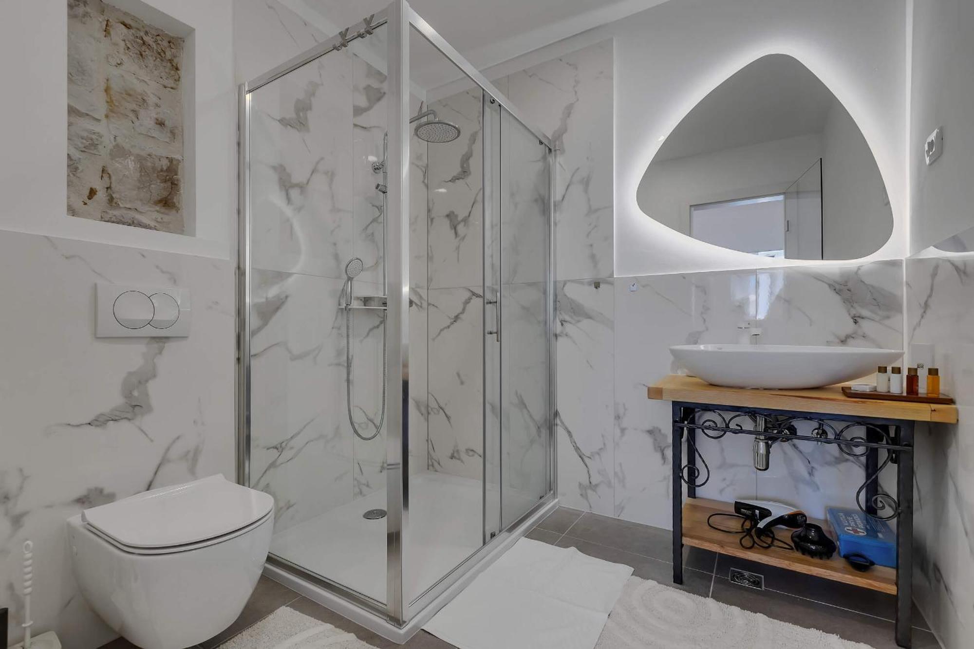 Luxury Rooms Palace B&B Makarska Exterior photo