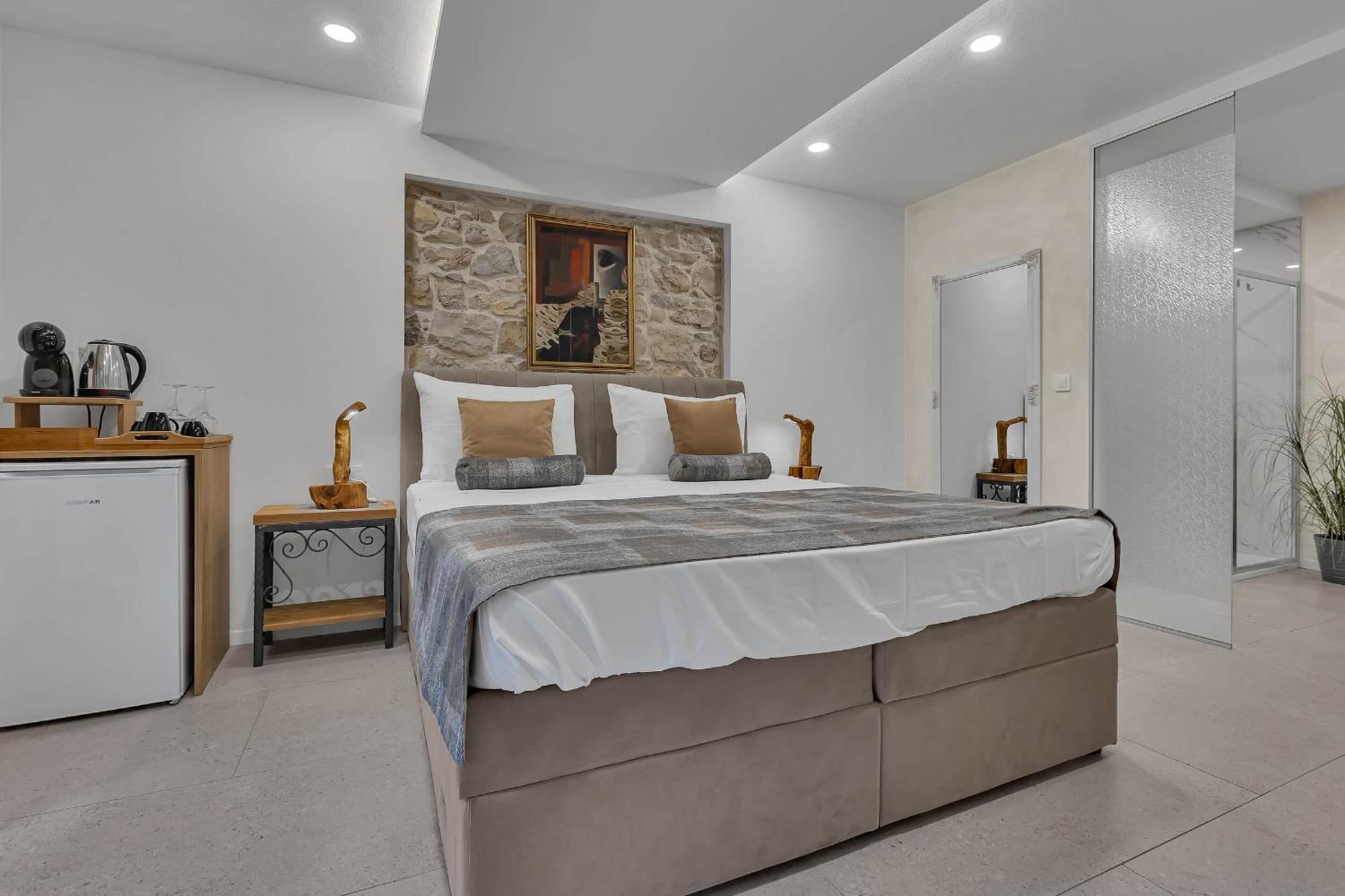 Luxury Rooms Palace B&B Makarska Exterior photo