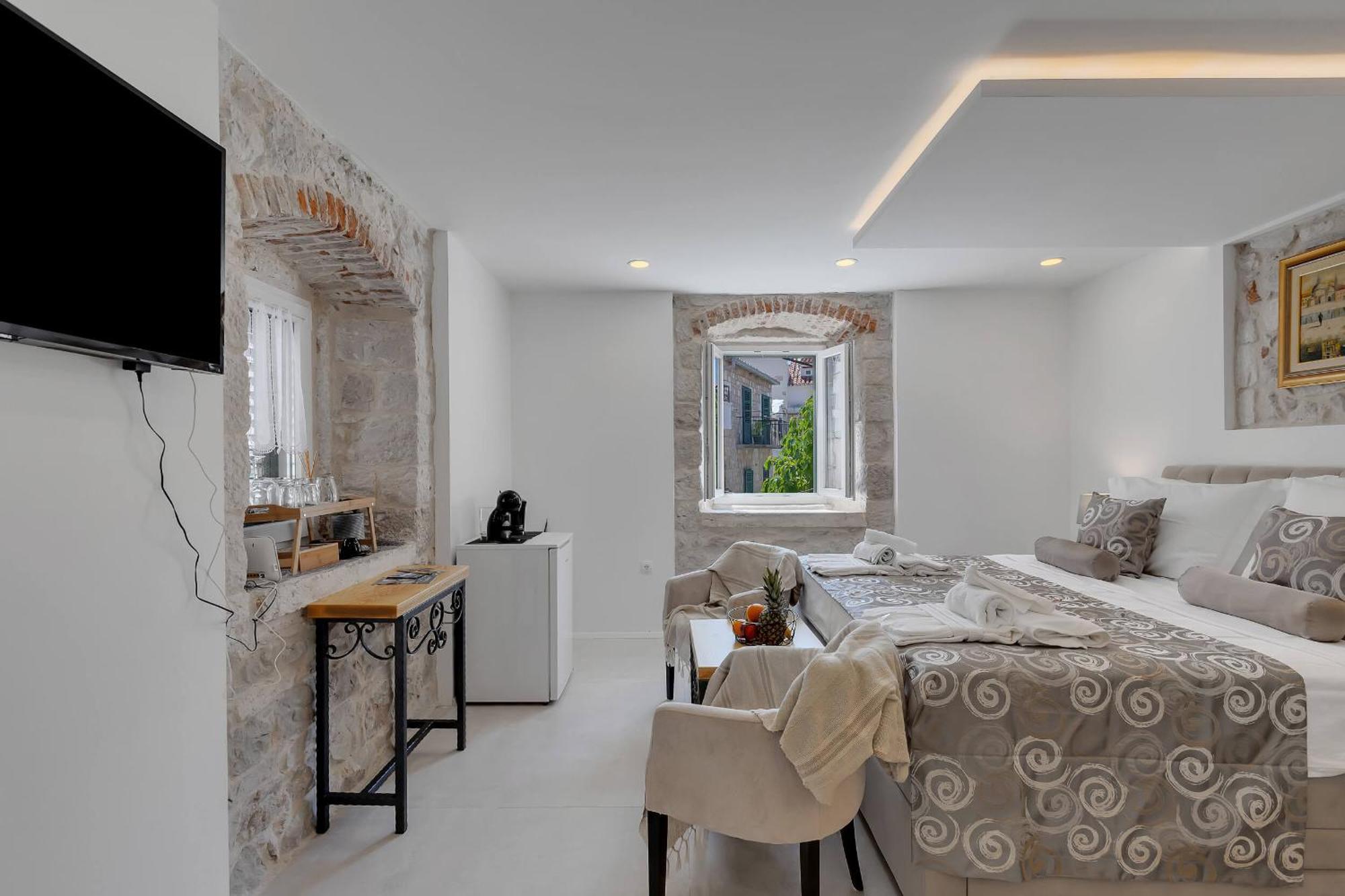 Luxury Rooms Palace B&B Makarska Exterior photo